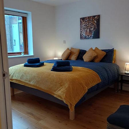 Lovely 1 Bedroom Apartment In South East 런던 외부 사진