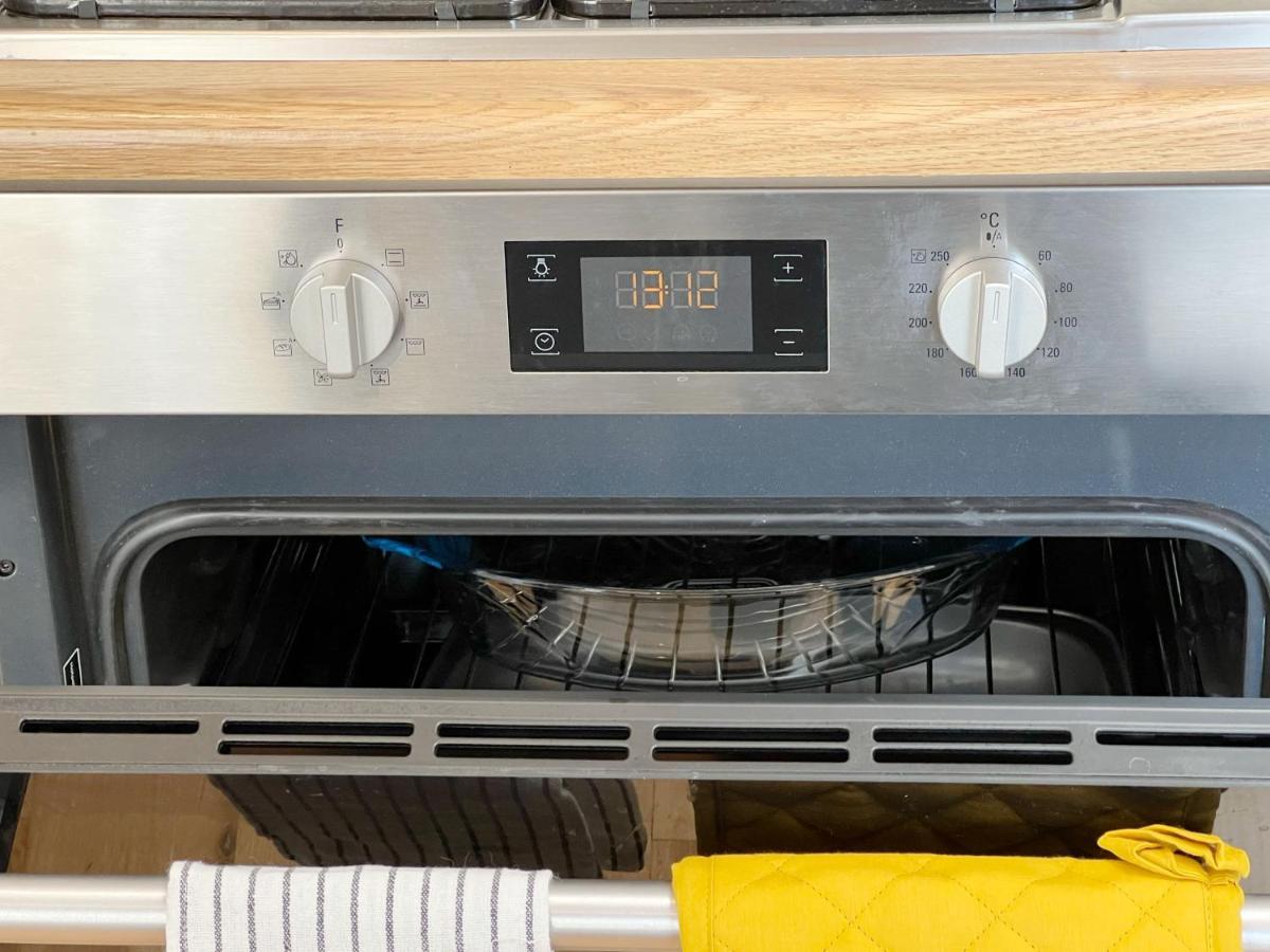 Lovely 1 Bedroom Apartment In South East 런던 외부 사진