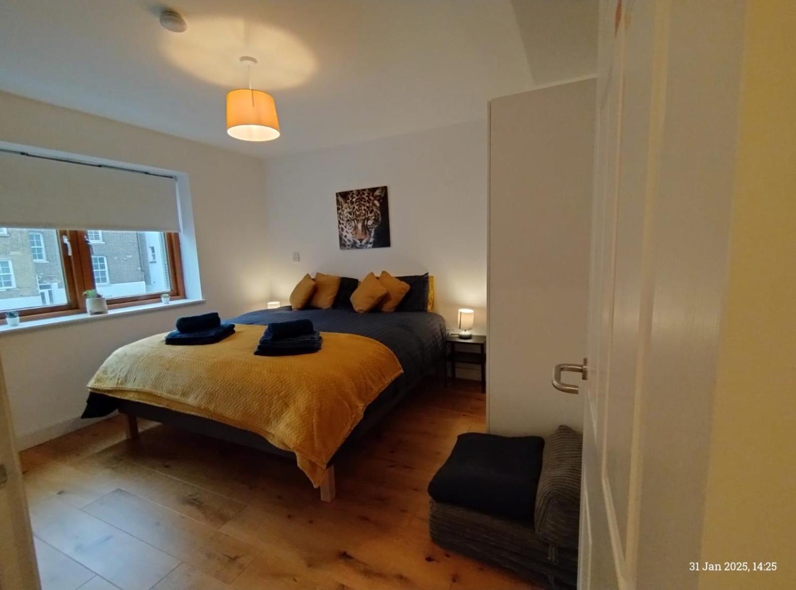 Lovely 1 Bedroom Apartment In South East 런던 외부 사진